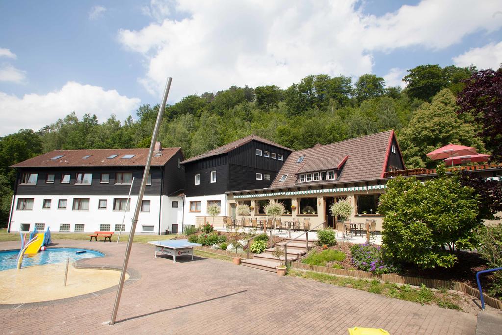 Hotel Im Tannengrund Лангельсхайм Экстерьер фото
